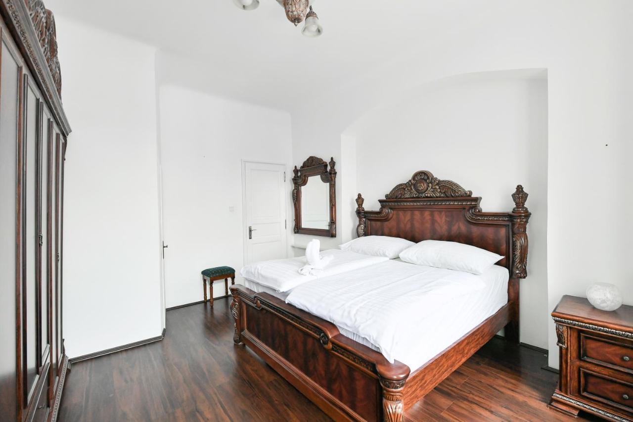 Comfort Central Apartment, 4bdrm, 2bthrm Apartmán